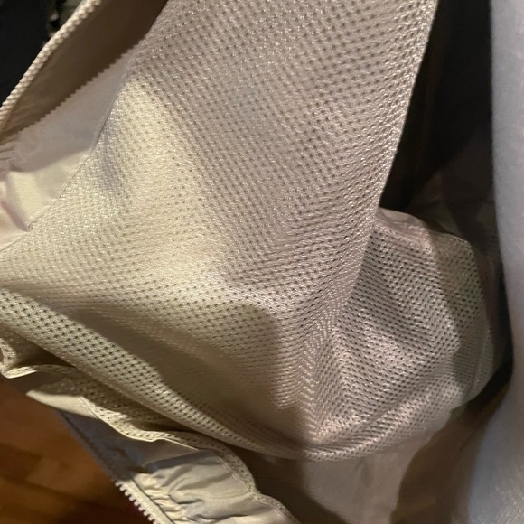 Brand new lightweight jacket by I5 apparel. - Picture 4 of 7